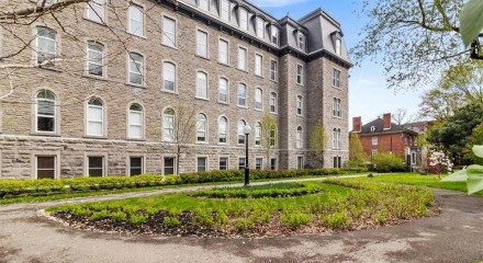 Residential - Condo/Apartment - Montréal (Ville-Marie), Canada - Canada