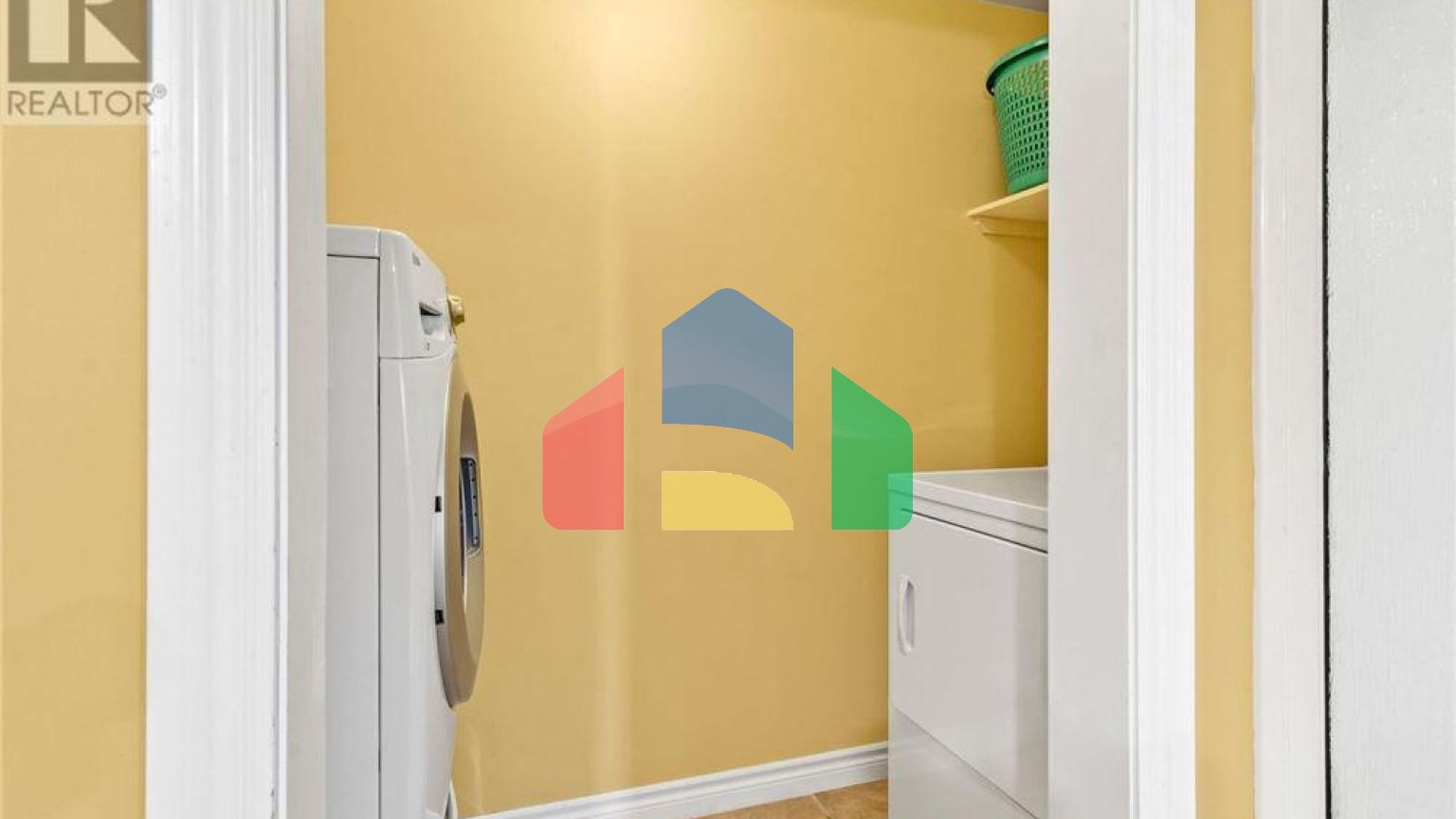 Residential - Single Family Home - New Minas, Canada - Canada