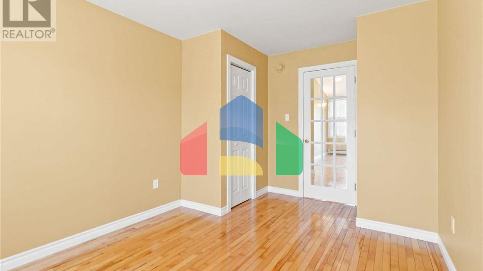 Residential - Single Family Home - New Minas, Canada - Canada