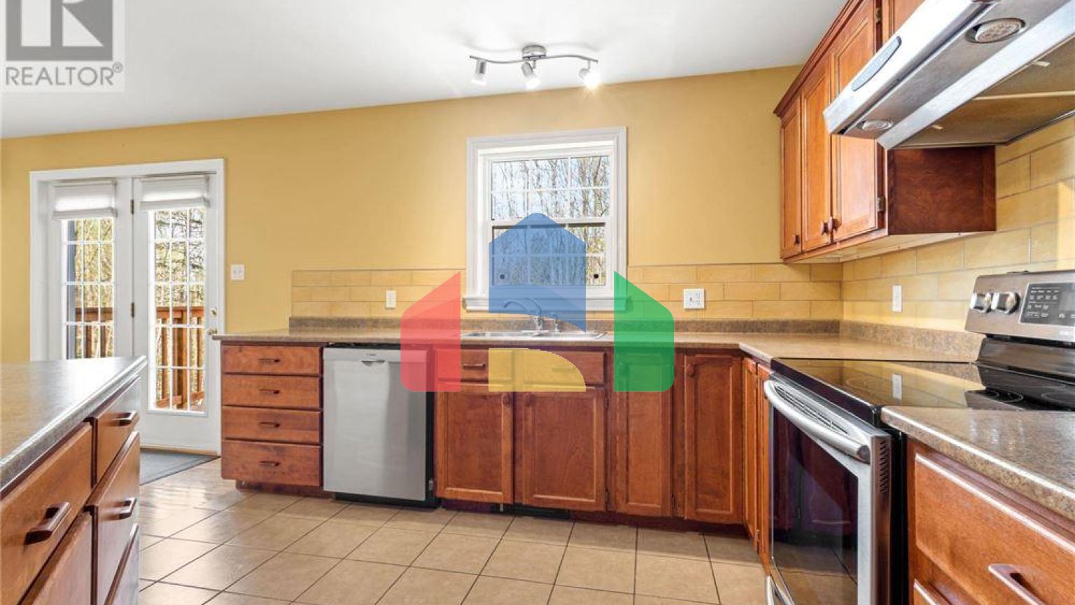 Residential - Single Family Home - New Minas, Canada - Canada