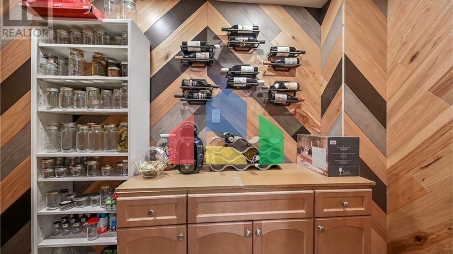 Residential - Single Family Home - Caledonia, Canada - Canada