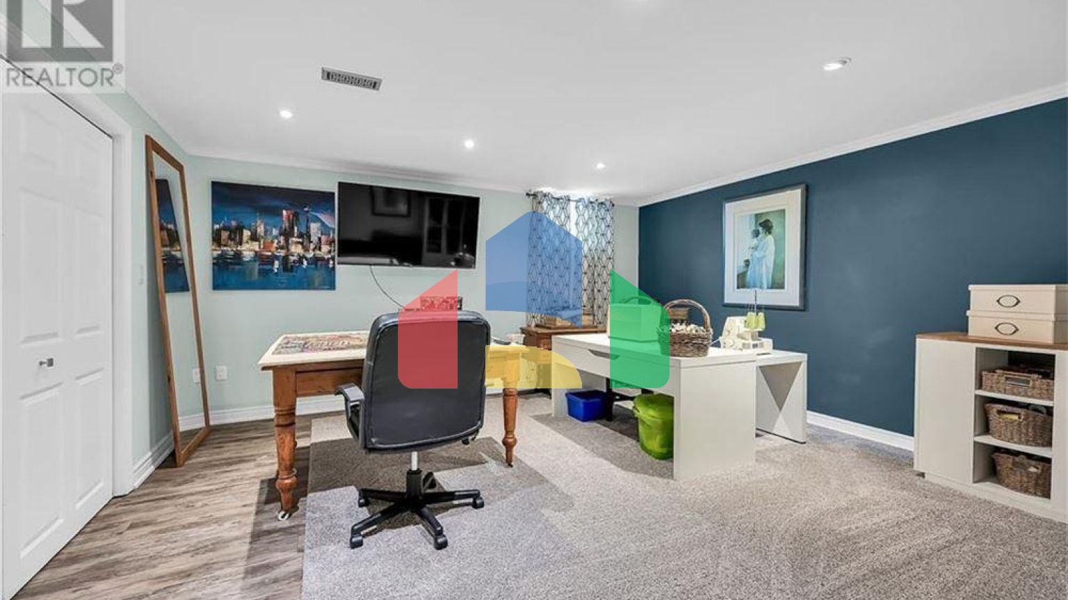 Residential - Single Family Home - Caledonia, Canada - Canada