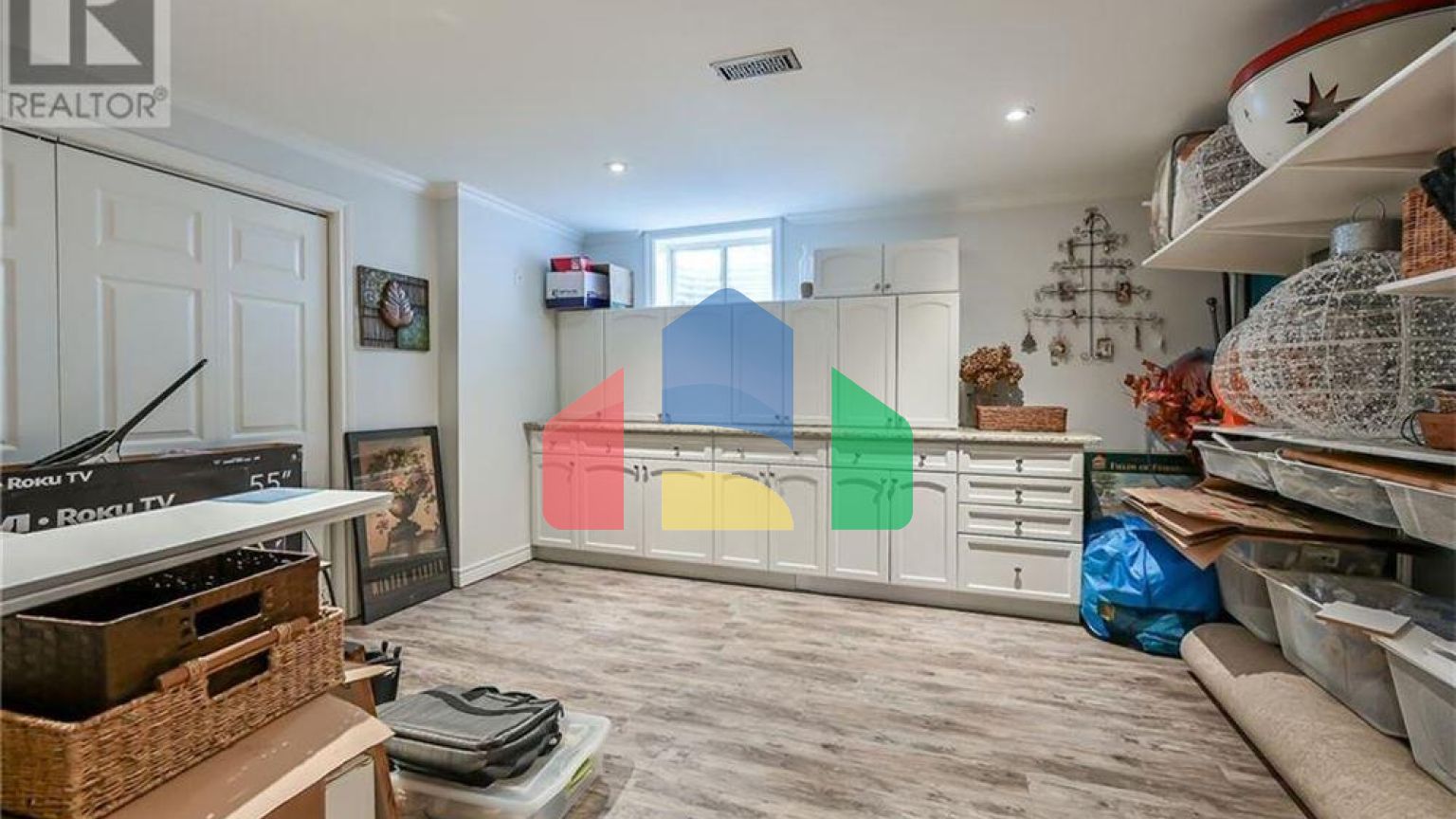 Residential - Single Family Home - Caledonia, Canada - Canada