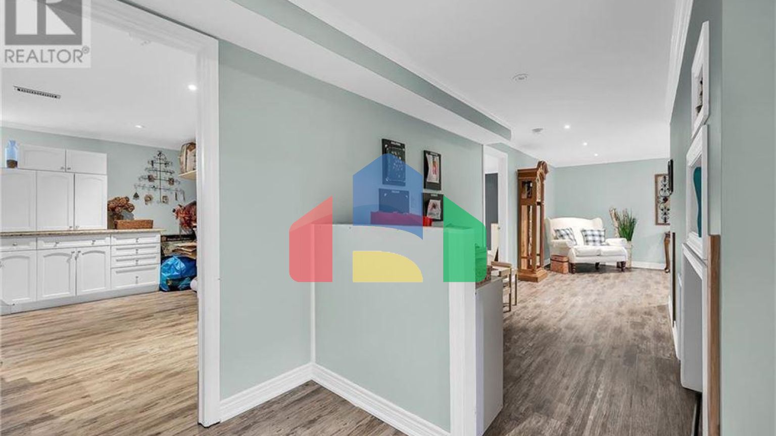 Residential - Single Family Home - Caledonia, Canada - Canada