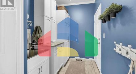 Residential - Single Family Home - Caledonia, Canada - Canada