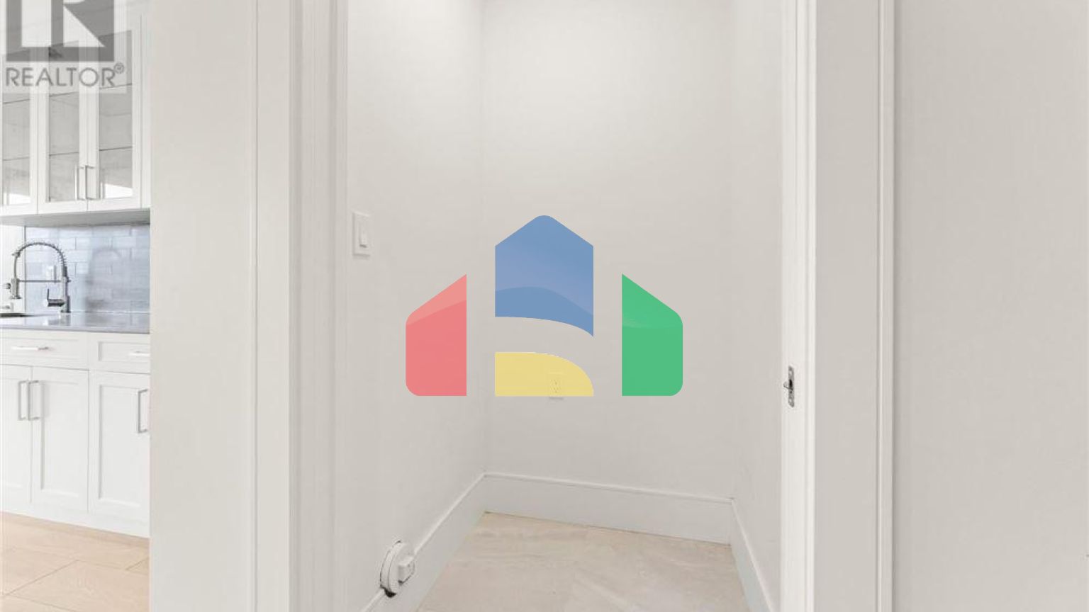 Residential - Single Family Home - Langford, Canada - Canada