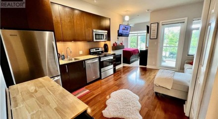 Residential - Condo/Apartment - Langford, Canada - Canada