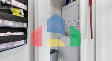 Residential - Single Family Home - Langford, Canada - Canada