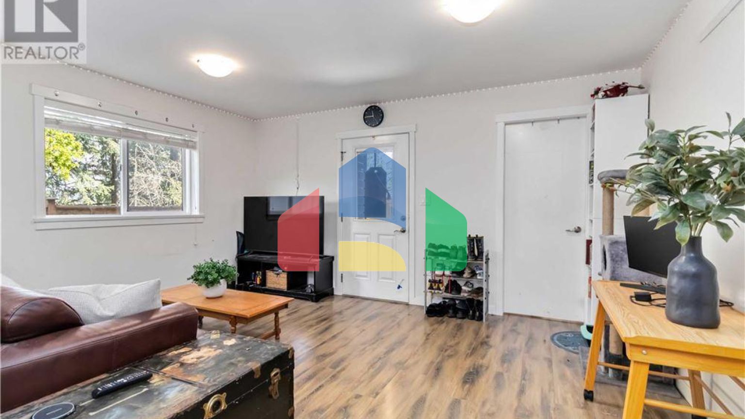 Residential - Single Family Home - Langford, Canada - Canada