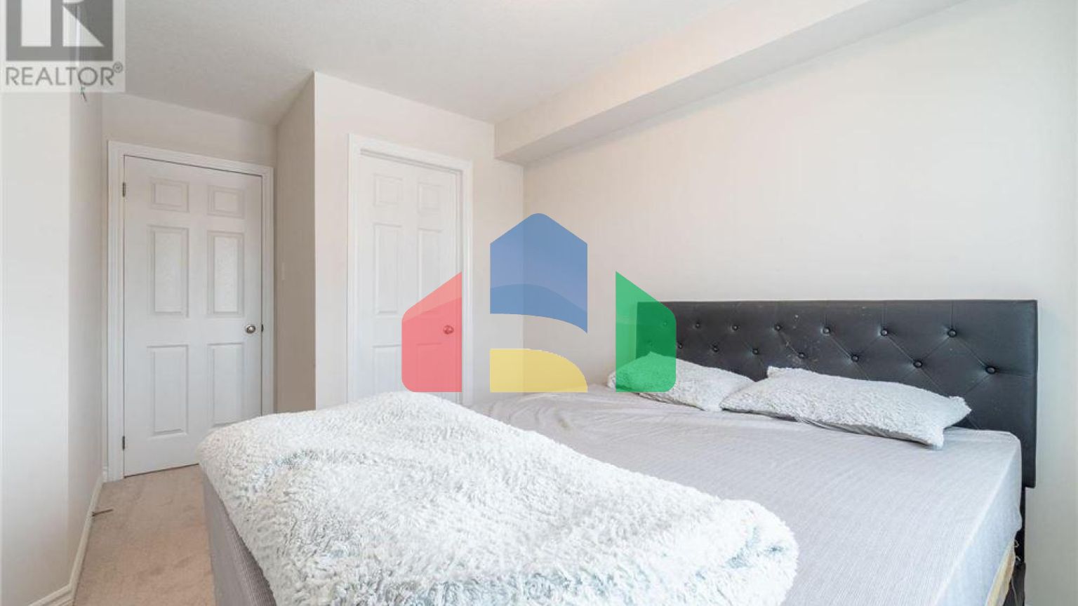 Residential - Townhouse - Brantford, Canada - Canada