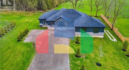 Residential - Single Family Home - Brantford, Canada - Canada