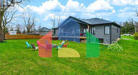 Residential - Single Family Home - Brantford, Canada - Canada Residential - Single Family Home - Brantford, Canada - Canada