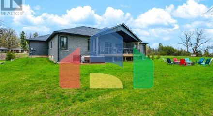 Residential - Single Family Home - Brantford, Canada - Canada Residential - Single Family Home - Brantford, Canada - Canada