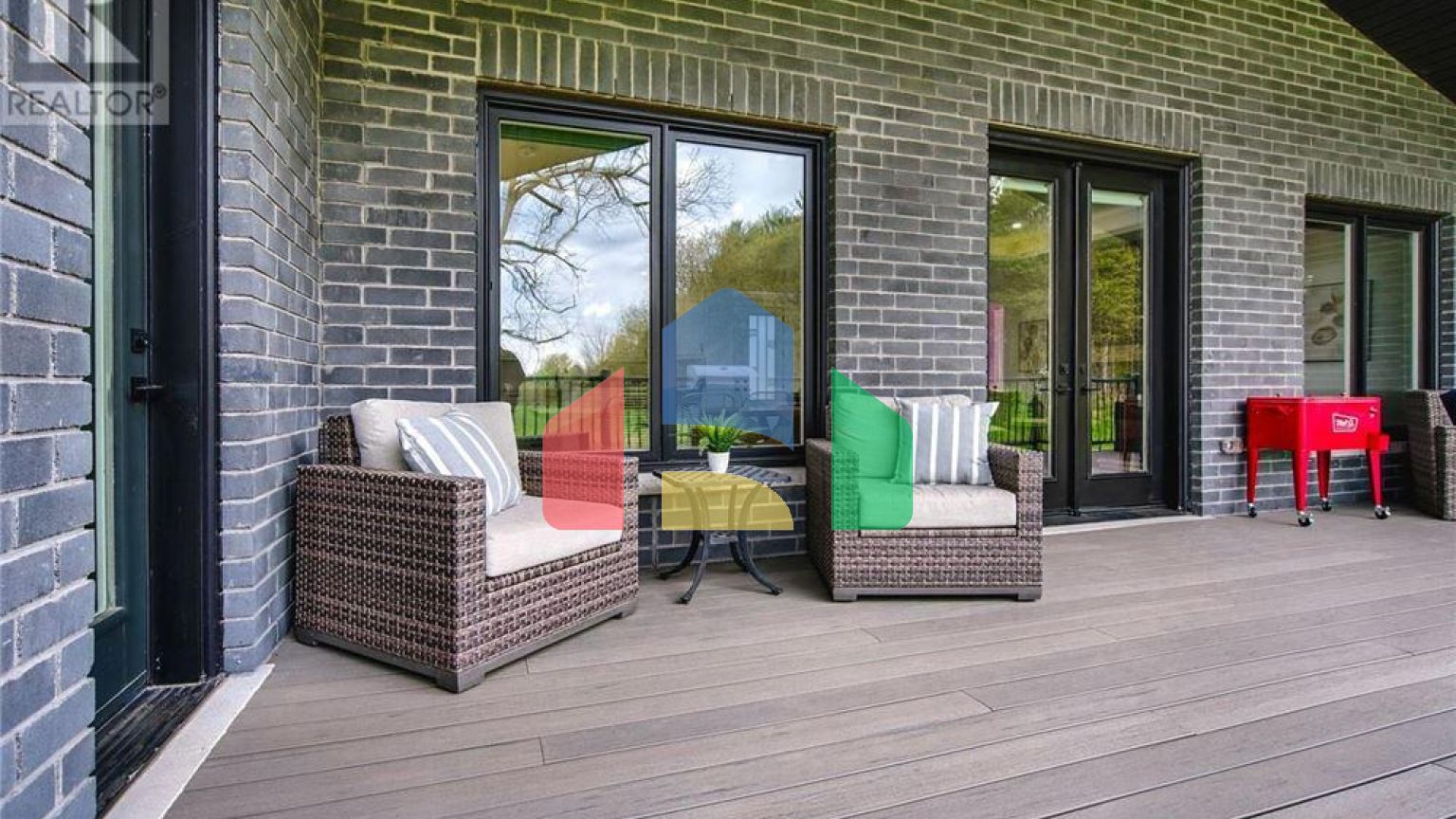 Residential - Single Family Home - Brantford, Canada - Canada