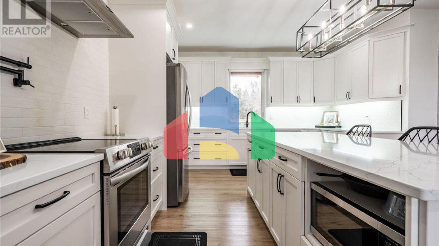 Residential - Single Family Home - Brantford, Canada - Canada