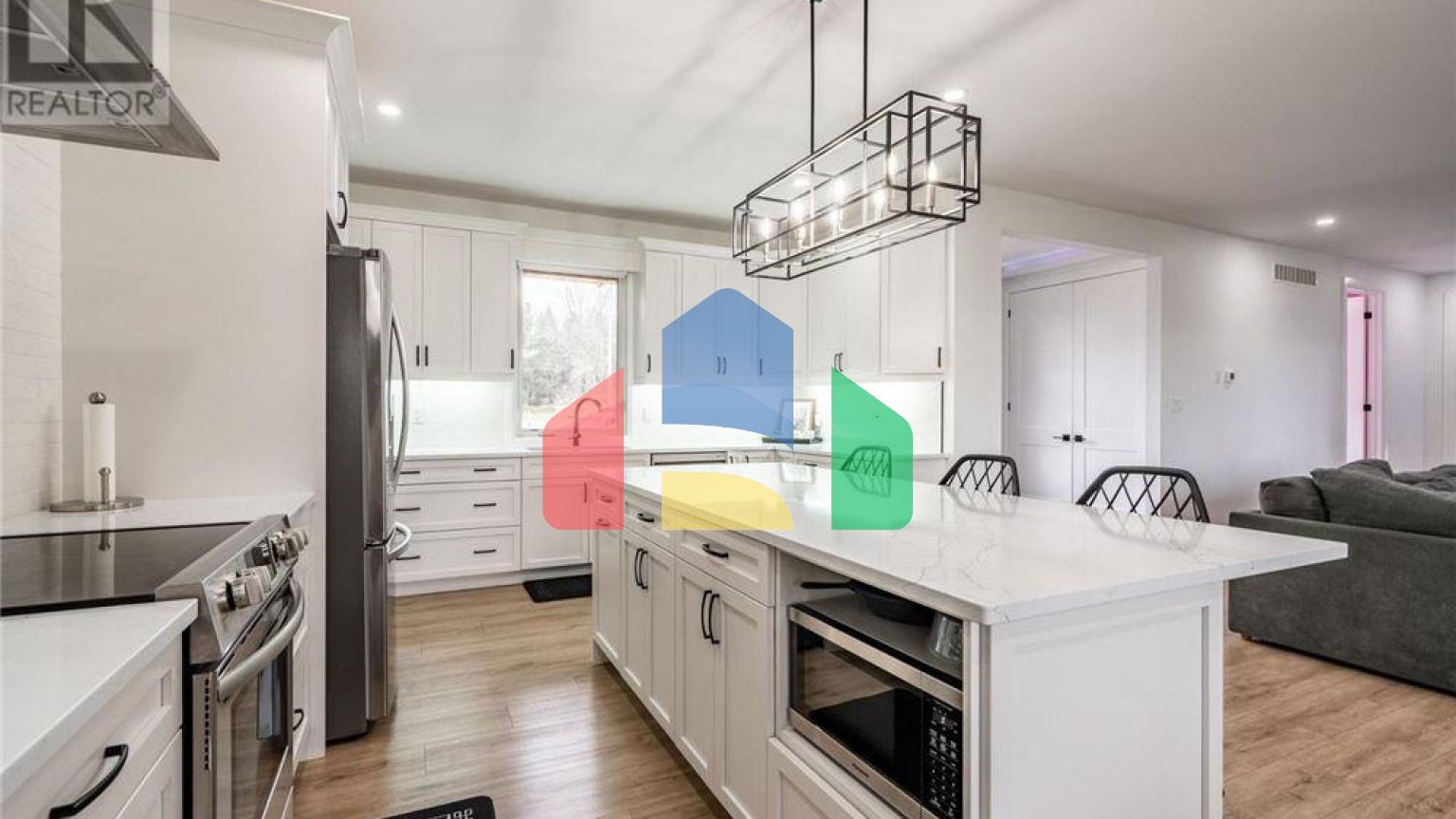 Residential - Single Family Home - Brantford, Canada - Canada