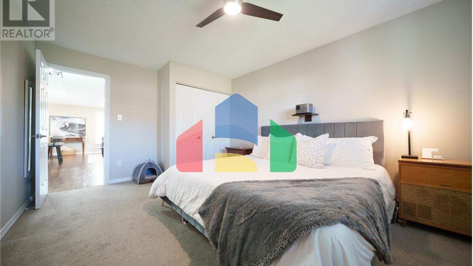 Residential - Single Family Home - Brantford, Canada - Canada