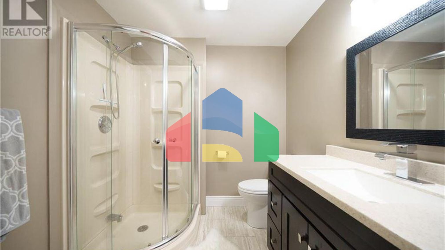 Residential - Single Family Home - Brantford, Canada - Canada