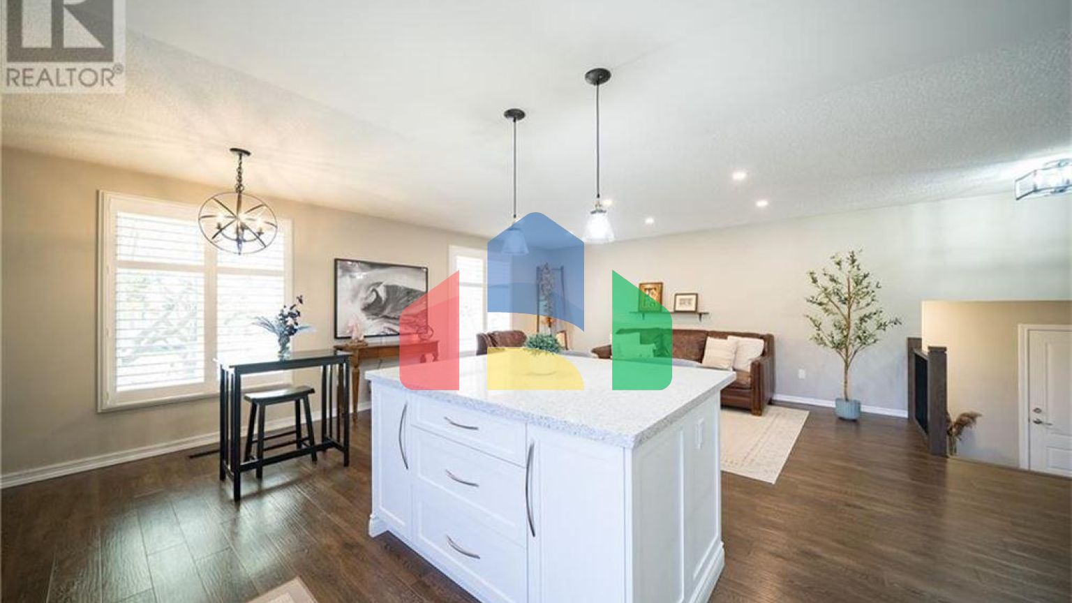 Residential - Single Family Home - Brantford, Canada - Canada