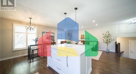 Residential - Single Family Home - Brantford, Canada - Canada