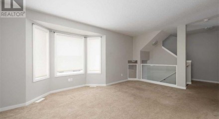 Residential - Townhouse - Fort McMurray, Canada - Canada