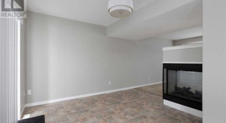 Residential - Townhouse - Fort McMurray, Canada - Canada
