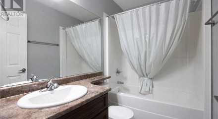 Residential - Townhouse - Fort McMurray, Canada - Canada