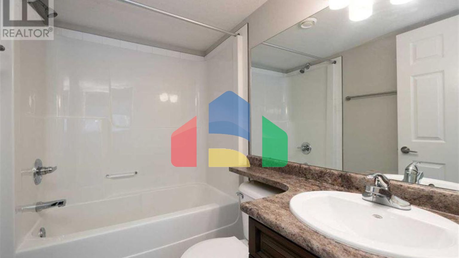 Residential - Townhouse - Fort McMurray, Canada - Canada