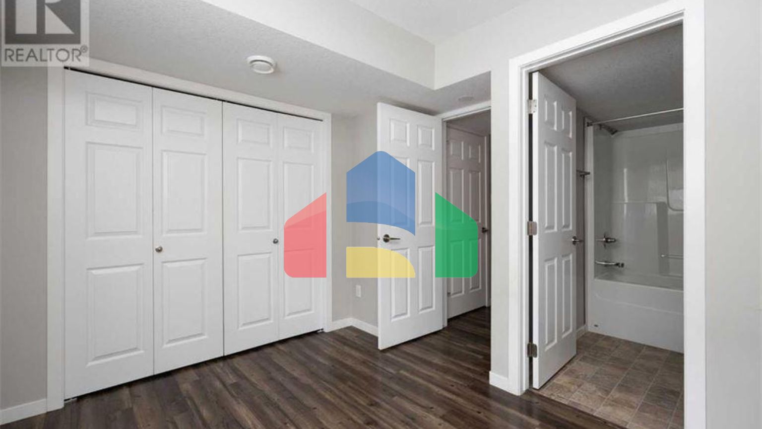 Residential - Townhouse - Fort McMurray, Canada - Canada