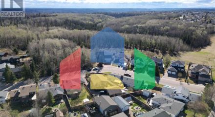 Residential - Single Family Home - Fort McMurray, Canada - Canada