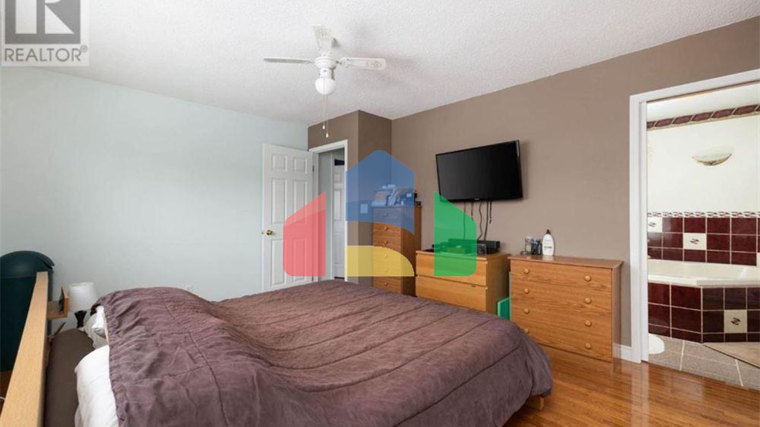 Residential - Single Family Home - Fort McMurray, Canada - Canada