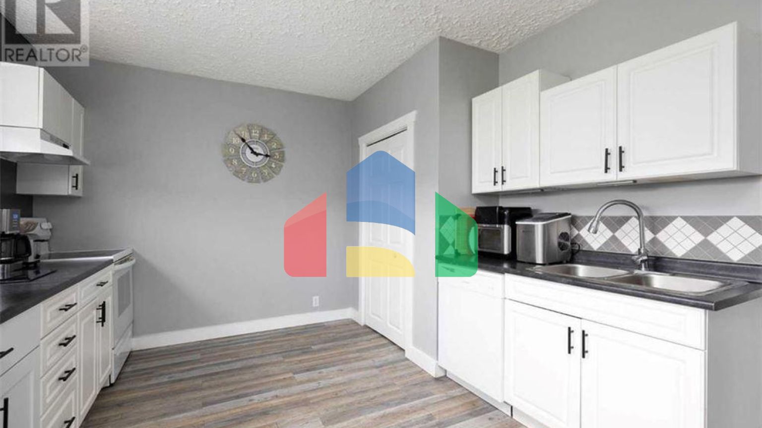 Residential - Single Family Home - Fort McMurray, Canada - Canada