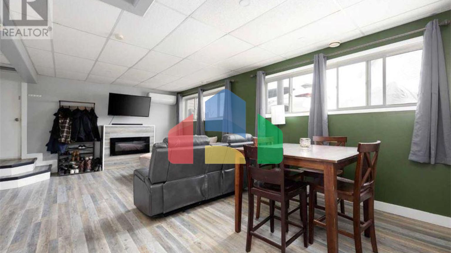 Residential - Single Family Home - Fort McMurray, Canada - Canada