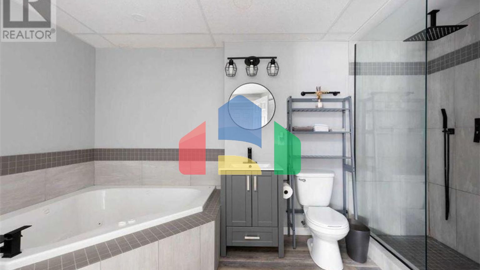 Residential - Single Family Home - Fort McMurray, Canada - Canada