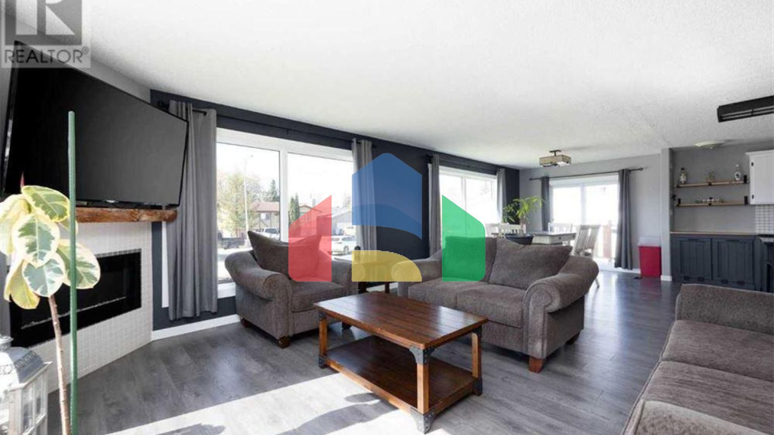 Residential - Single Family Home - Fort McMurray, Canada - Canada