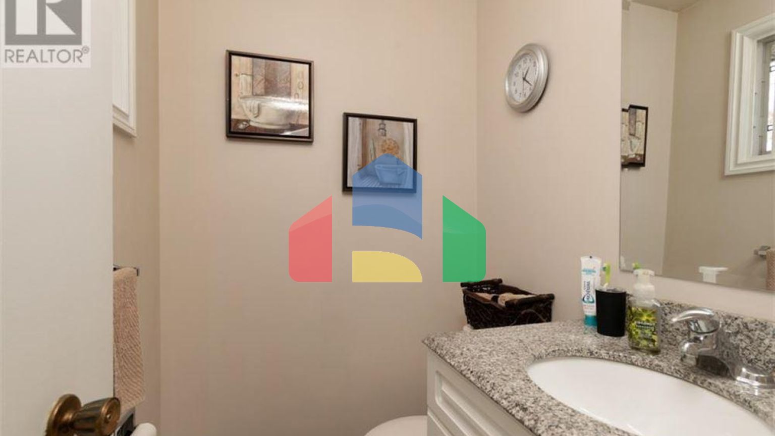 Residential - Single Family Home - Fort McMurray, Canada - Canada