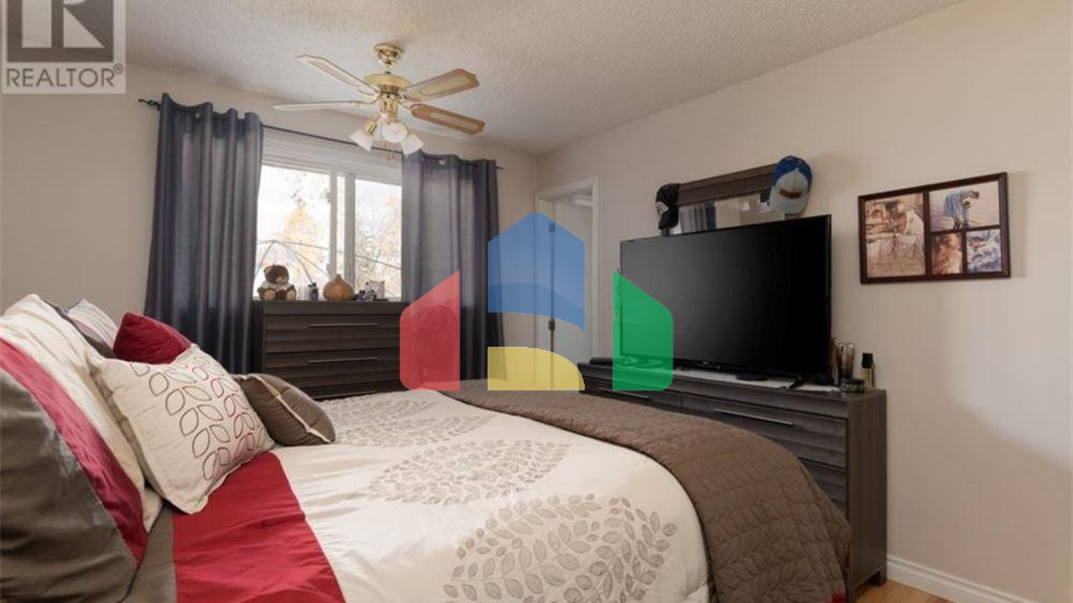 Residential - Single Family Home - Fort McMurray, Canada - Canada