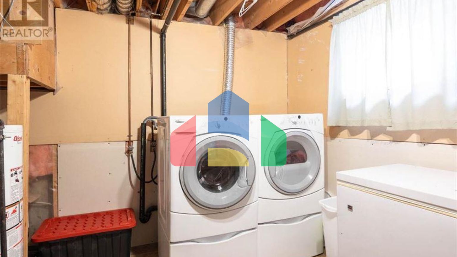 Residential - Single Family Home - Fort McMurray, Canada - Canada