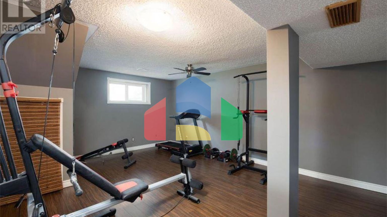 Residential - Single Family Home - Fort McMurray, Canada - Canada