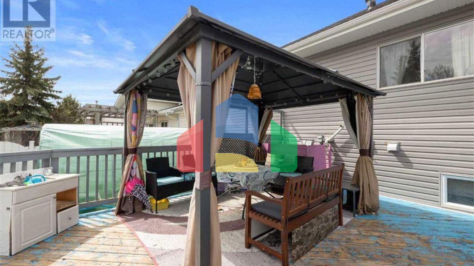 Residential - Single Family Home - Fort McMurray, Canada - Canada