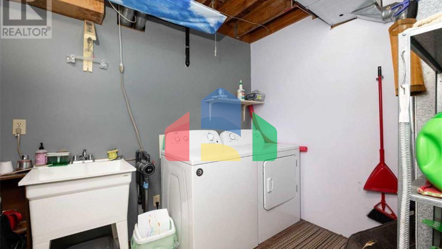 Residential - Single Family Home - Fort McMurray, Canada - Canada