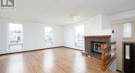 Residential - Single Family Home - Fort McMurray, Canada - Canada