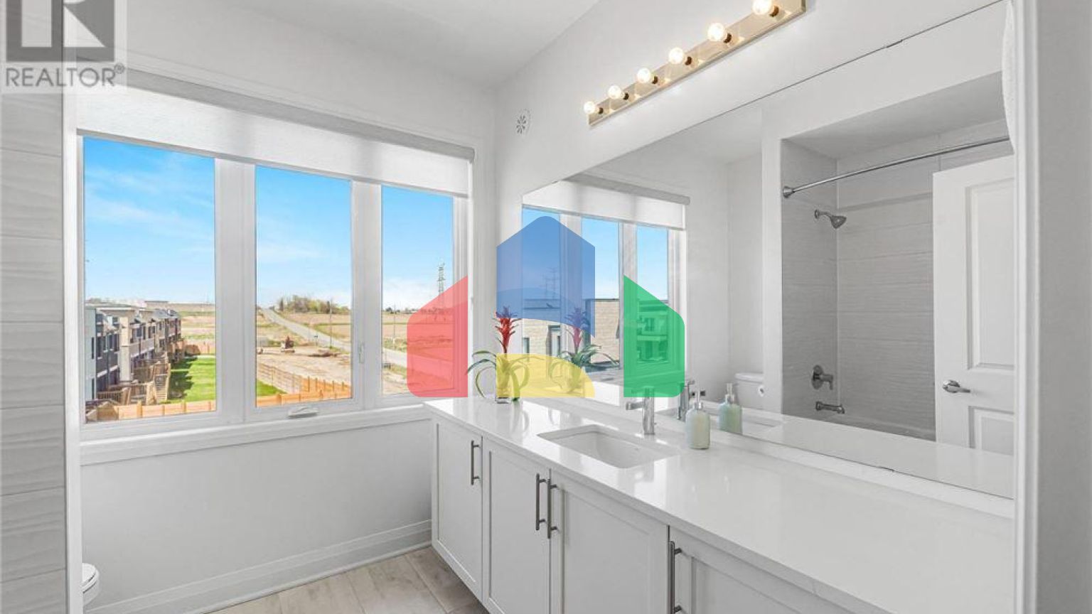 Residential - Single Family Home - Clarington, Canada - Canada