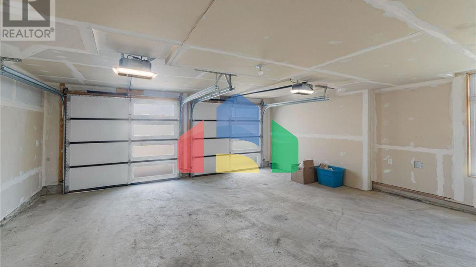 Residential - Single Family Home - Clarington, Canada - Canada