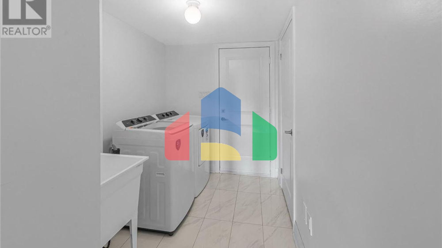 Residential - Single Family Home - Clarington, Canada - Canada