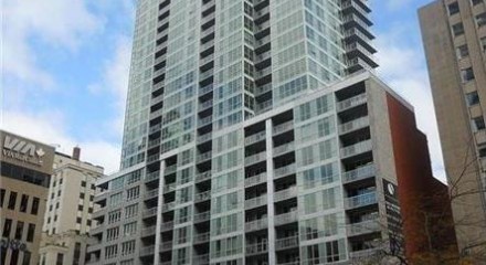 Residential - Condo/Apartment - Ville-Marie (Centre-Ouest), Canada - Canada