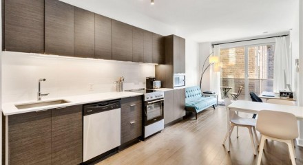 Residential - Condo/Apartment - Ville-Marie (Centre-Ouest), Canada - Canada