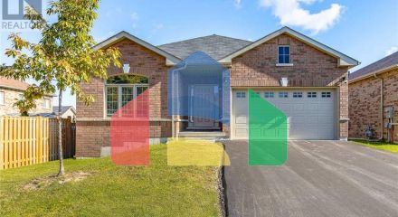 Residential - Single Family Home - Penetanguishene, Canada - Canada