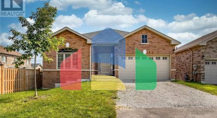 Residential - Single Family Home - Penetanguishene, Canada - Canada