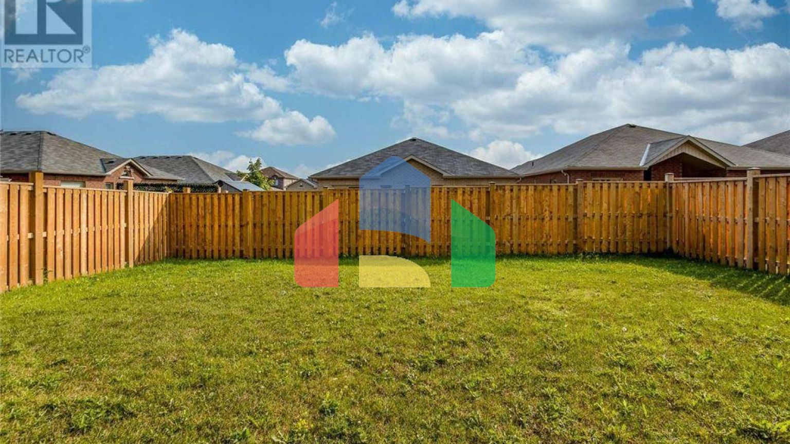 Residential - Single Family Home - Penetanguishene, Canada - Canada